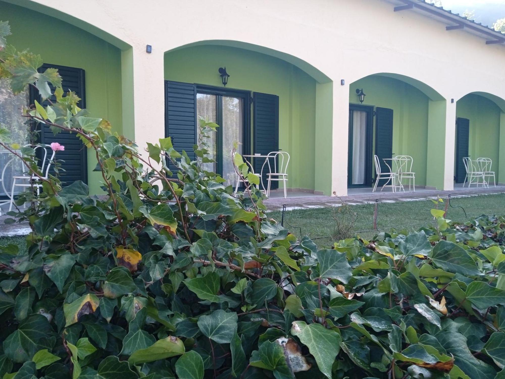 Guesthouse Eleftherios Kalávryta Eksteriør bilde