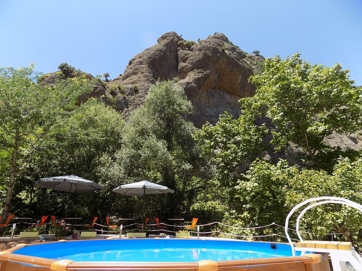 Guesthouse Eleftherios Kalávryta Eksteriør bilde